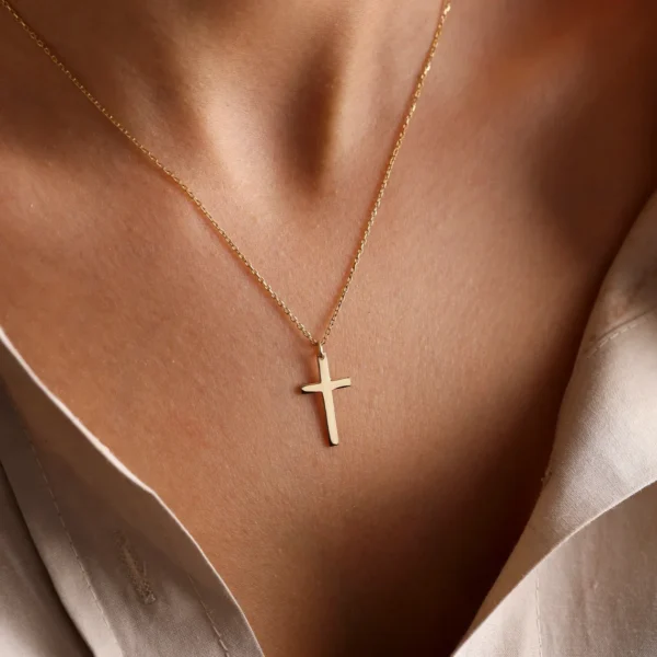 Collier croix en acier inoxydable